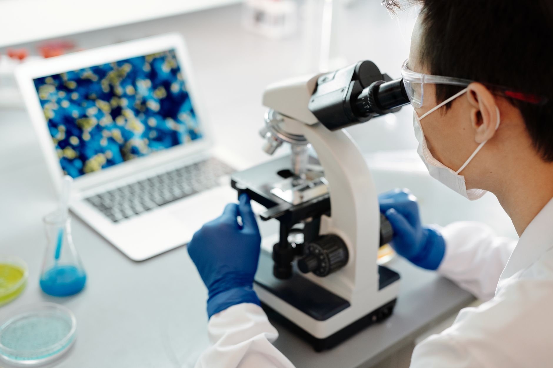 tłumaczenia dla branży life sciences - zdjecie w tresci
